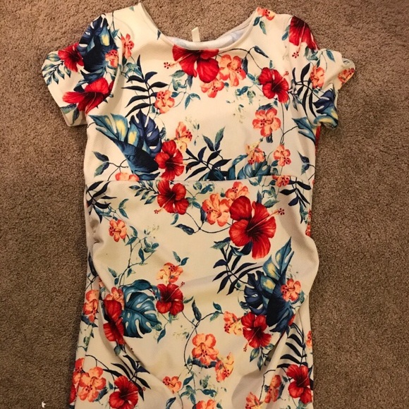 Maternity Dress - Picture 2 of 3